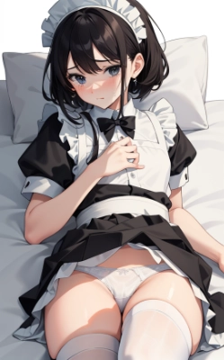 黒髪メイドのパンチラ