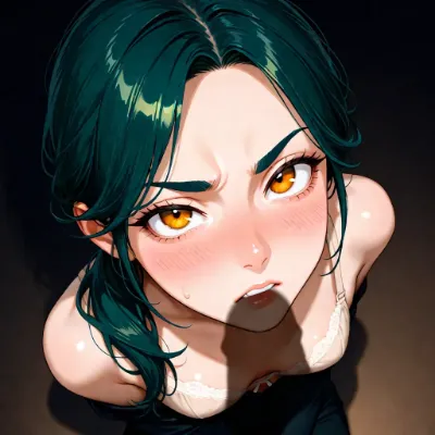 見上げる軽蔑と好奇の瞳