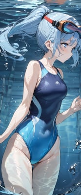 水中＆競泳水着の青髪さん