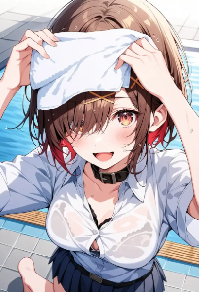 プールサイドにて…濡れちゃった💕