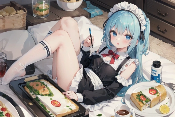 家でオムライスアートの練習をするメイドさん