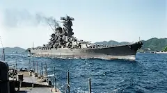 戦艦大和母港呉帰港、随行する駆逐艦より、3月、晴天、視界良好、向かい風3メートル秒。