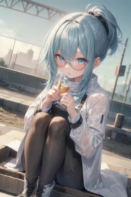 メガネ女子