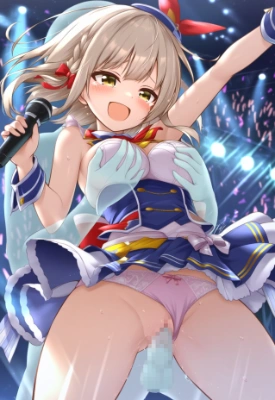 透明人間になってアイドルのライブに潜入！