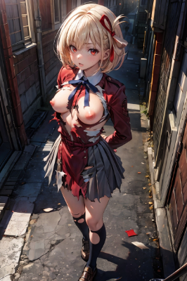 服がボロボロの錦木千束